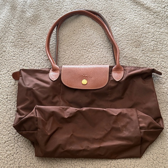 Brown Longchamp nylon tote bag - Picture 1 of 6